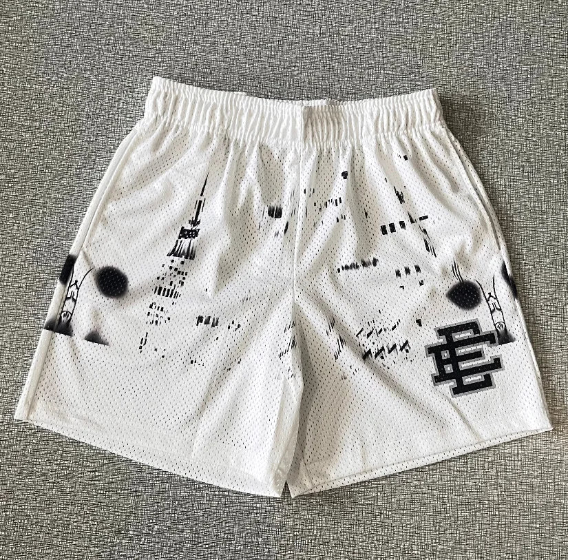 EE SKYLINE shorts
